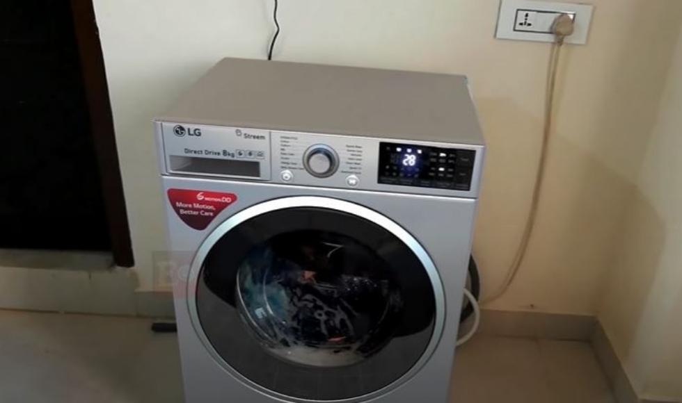  LG Front-Loading Washing Machine