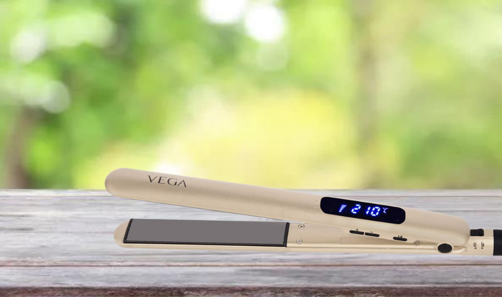 Vega VHSH-22 Titanium Flat Hair Straightener