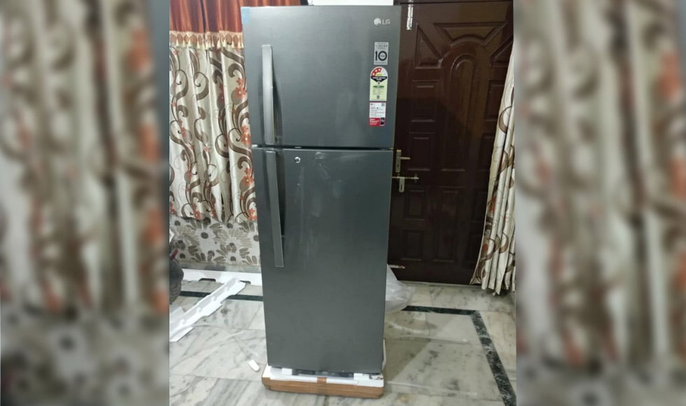 LG 335 L 3 Star Inverter Frost-Free Double Door Refrigerator