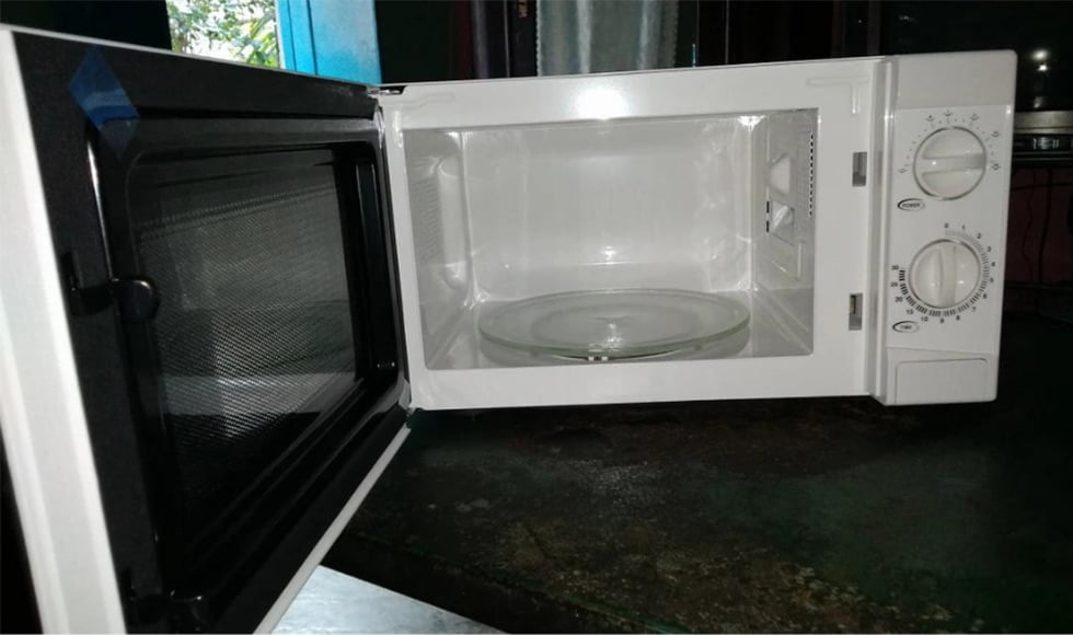 Bajaj 17 L Solo Microwave Oven 01