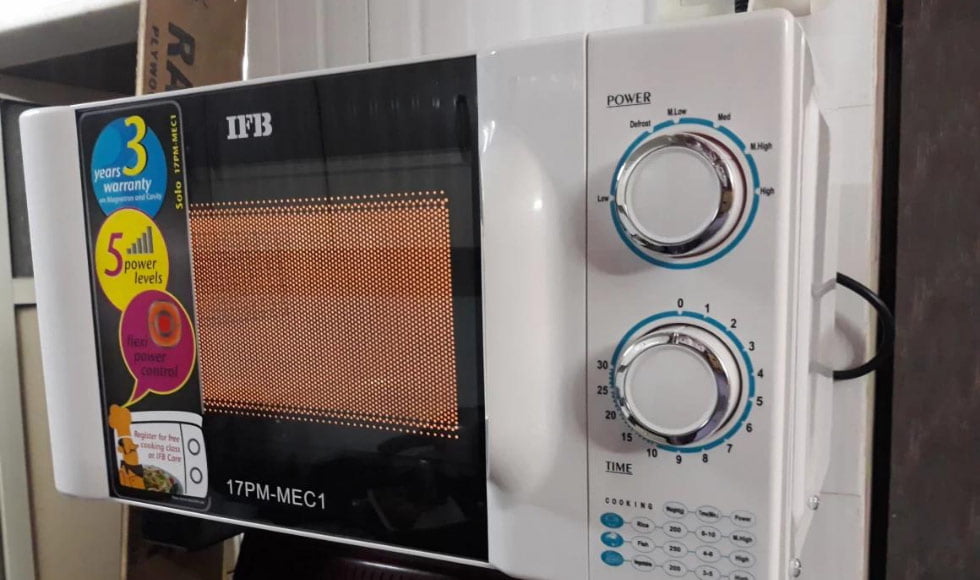 IFB 17L Solo Microwave Oven 03