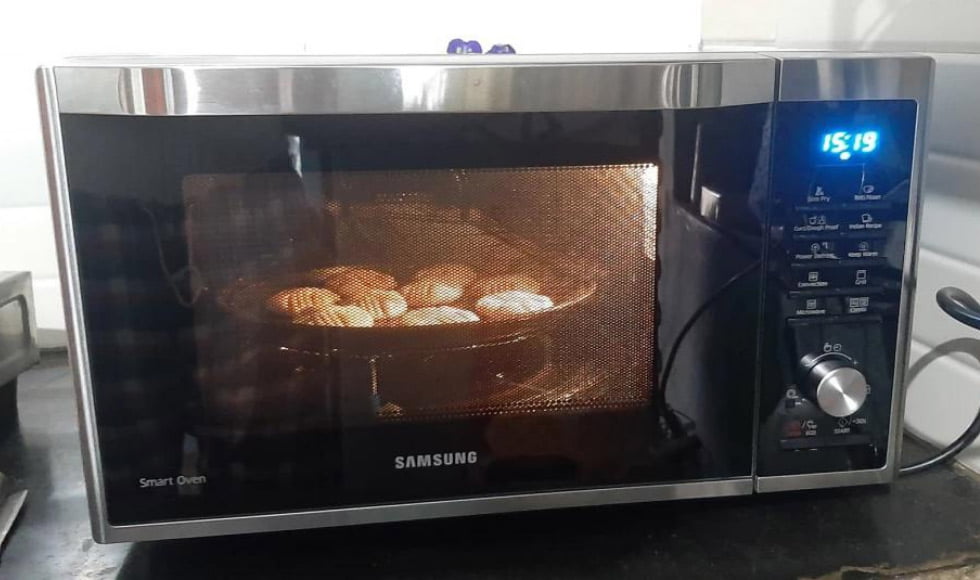 Samsung 32 L Convection Microwave Oven 04