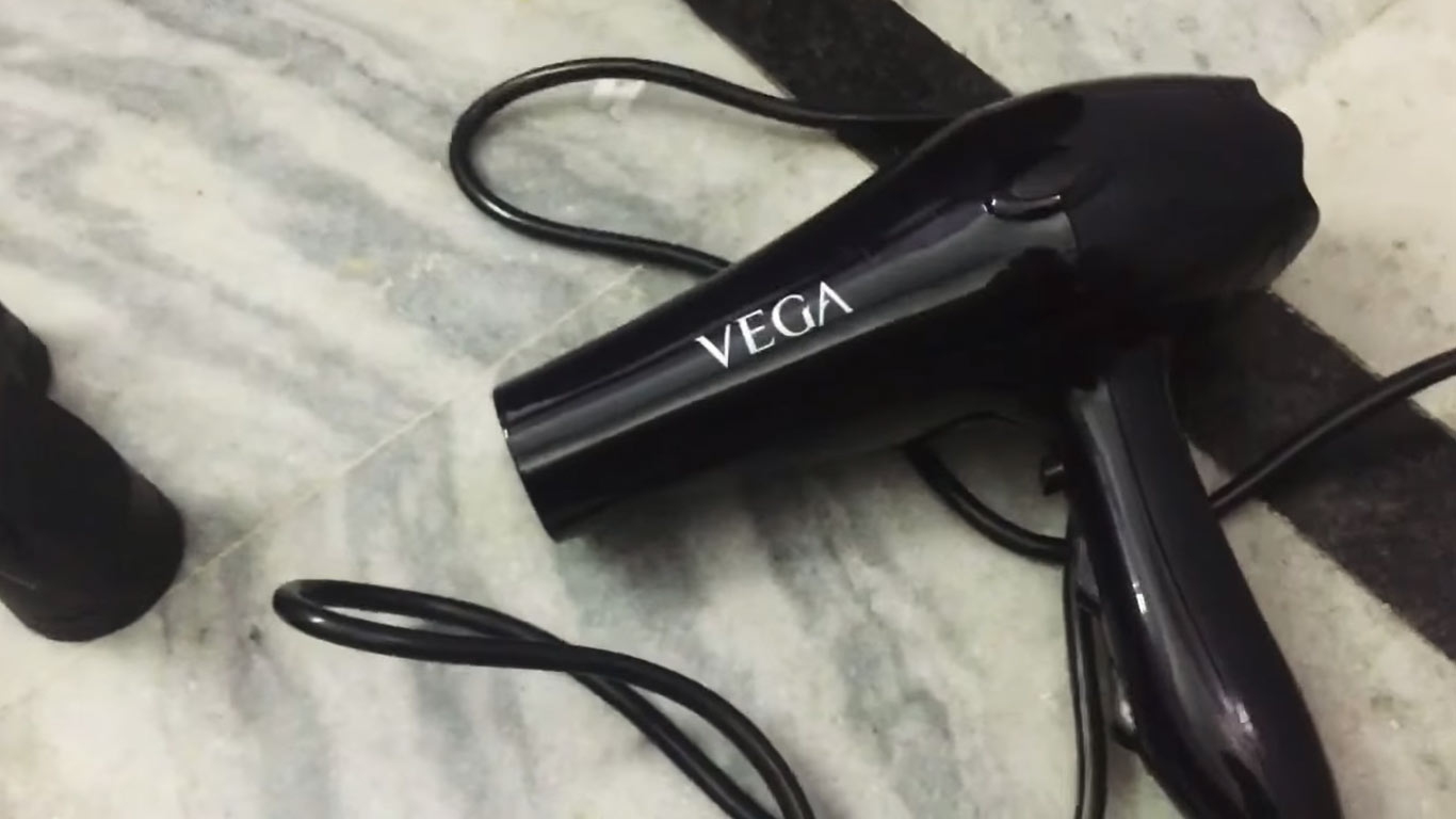 VEGA Pro Touch 1800-2000 Hair Dryer 1