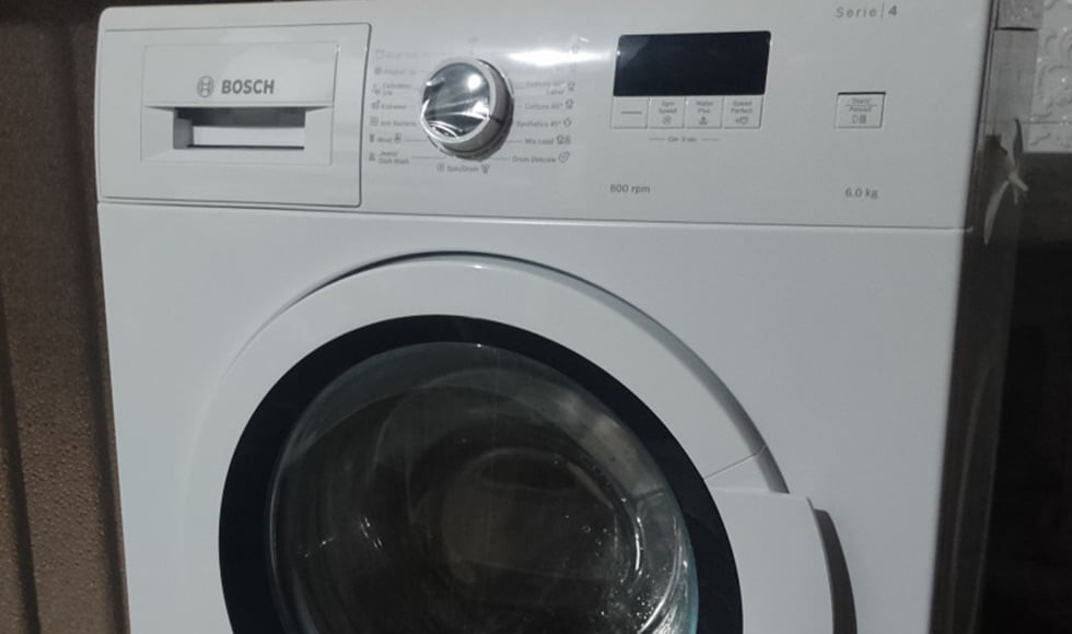 Bosch 6 Kg 5 Star Touch Control Front Loading Washing Machine 1