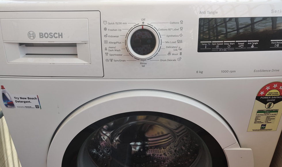 Bosch 6 kg 5 Star Inverter Front Loading Washing Machine white 3